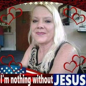 Meet your Posher, Cynthia